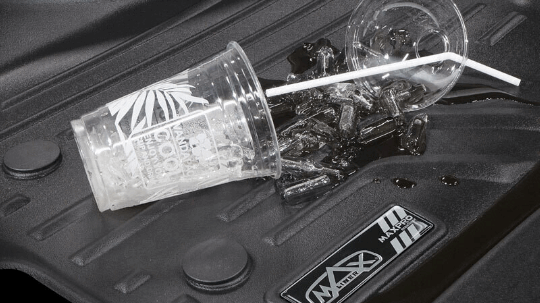 MAXPRO FLOORLINER - TOYOTA HILUX 2015+ (RHD)