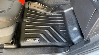 MAXPRO FLOORLINER - FORD & AMAROK 2023+