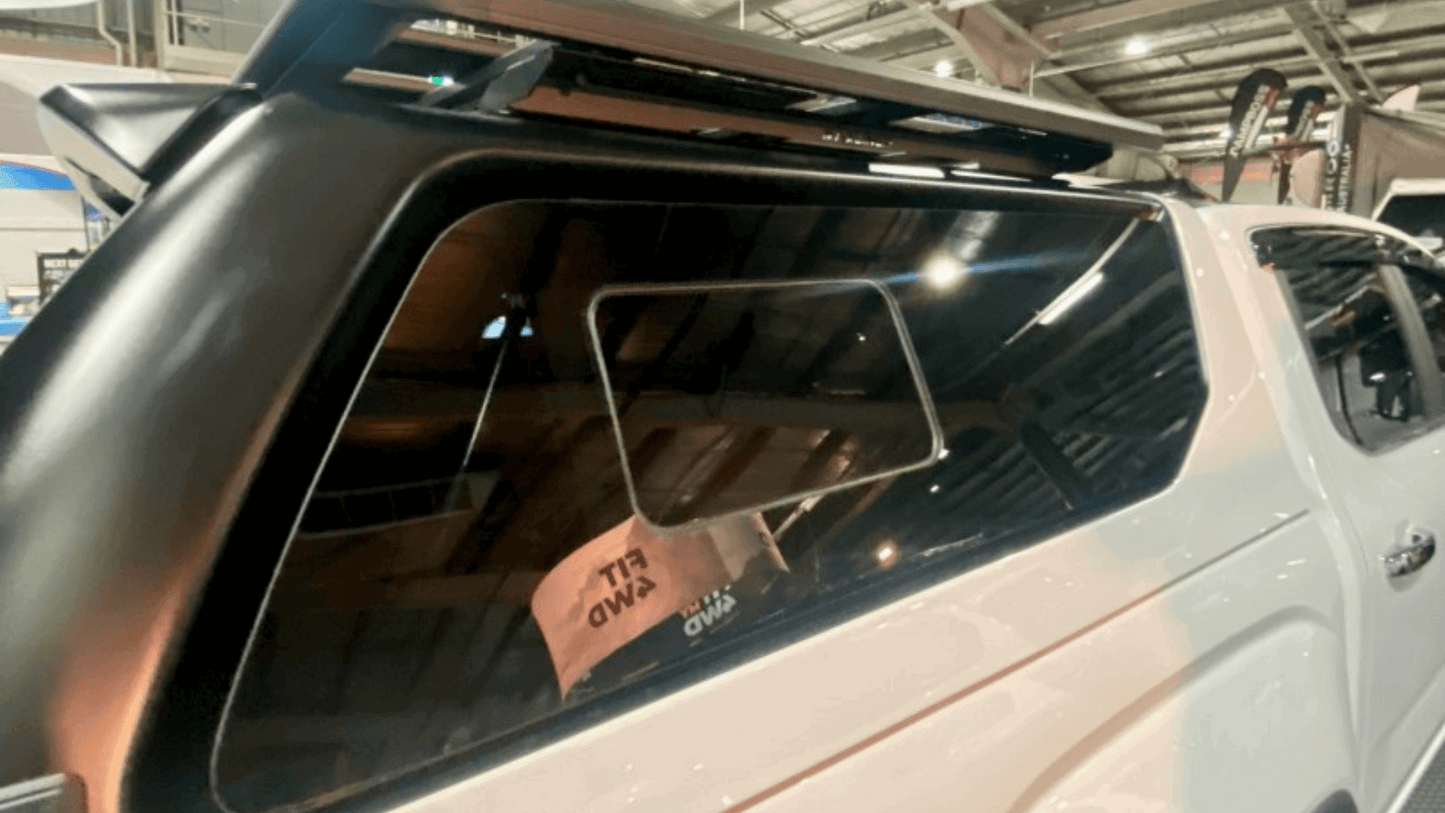 DUAL - FUNCTION SIDE WINDOW FOR VENTURE CANOPY