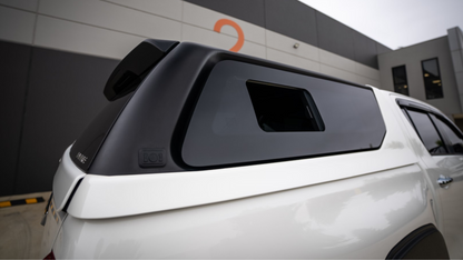 DUAL-FUNCTION SIDE WINDOW FOR VENTURE CANOPY