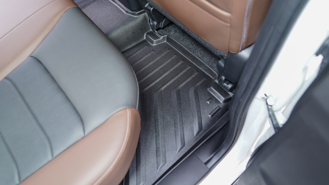 MAXPRO FLOORLINER - ISUZU DMAX 2020+ (RHD)