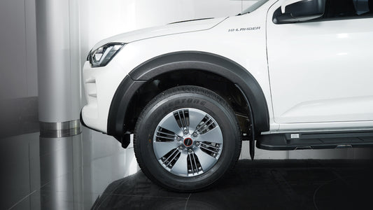 MAXFENDER FLARES - ISUZU DMAX 2020-2024