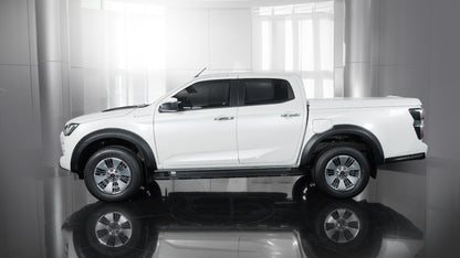 MAX FENDER FLARES - ISUZU DMAX 2020+ – Maxliner Europe