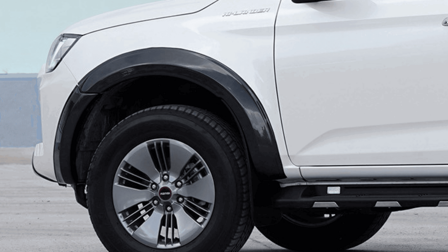 MAXFENDER FLARES - ISUZU DMAX 2020-2024