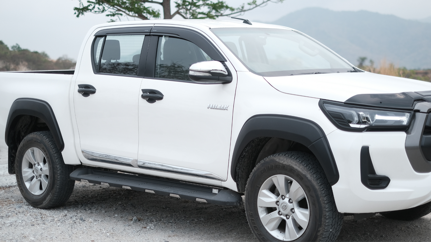 MAXFENDER FLARE - TOYOTA HILUX 2020-2025