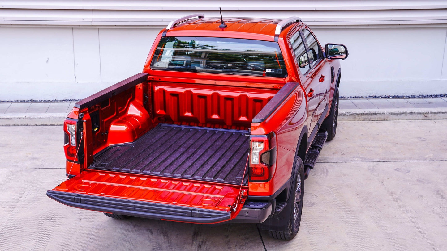 MAXLINER BED MAT - FORD & AMAROK 2023+