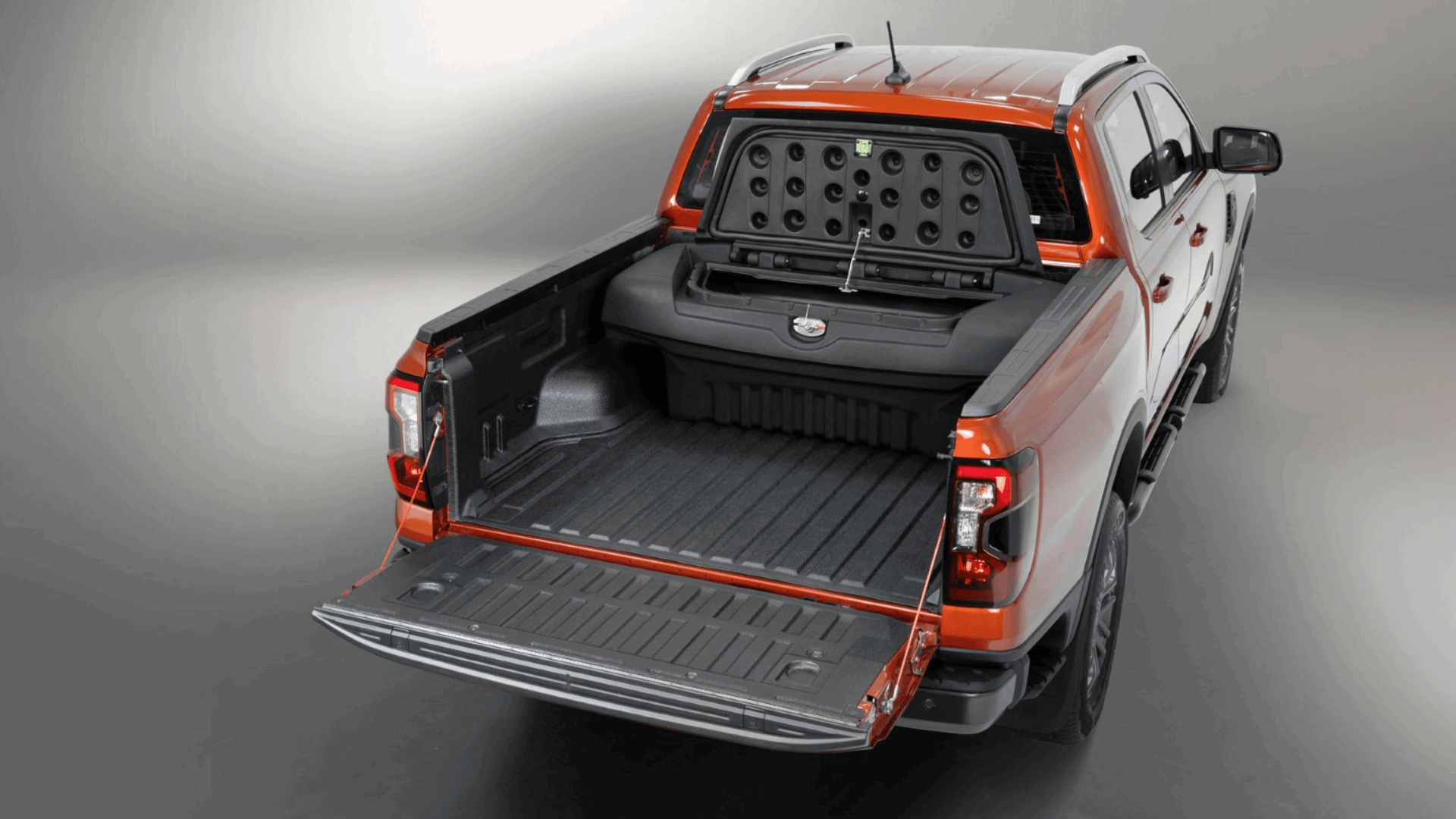MAXLINER UTILITY BOX - CONCORDE XTRA V FORD 2023+