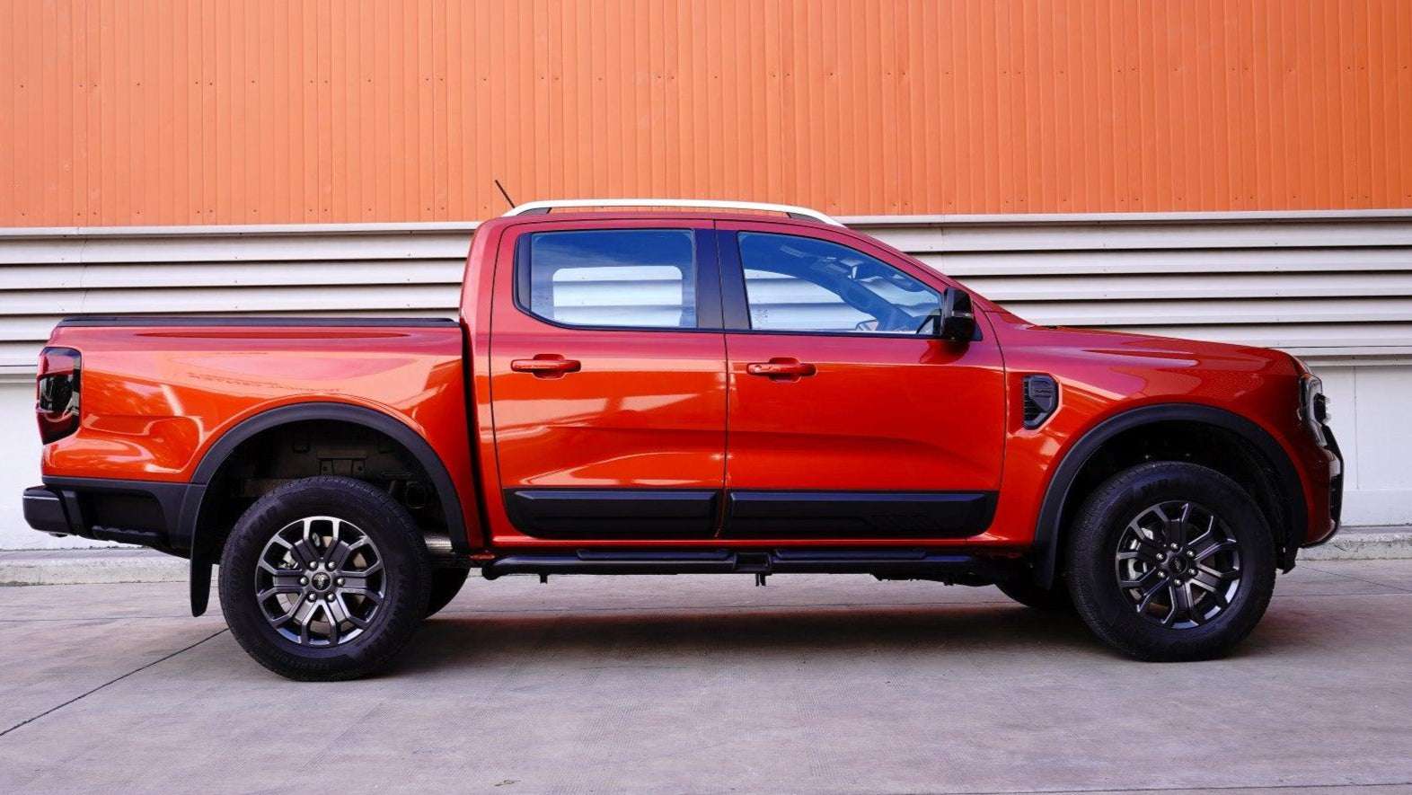 MAXSIDE MOLDING - FORD RANGER 2023+