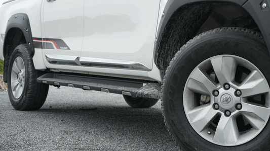 MAXSIDE MOLDING - TOYOTA HILUX 2015+