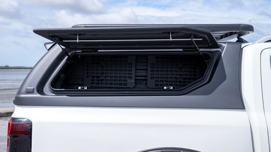 MAXSIDE FENSTERBOX FÜR VENTURE-HÄNGERDACH - TOYOTA HILUX 2015+ &2026+
