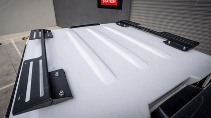 MAXLINER CANOPY PLATFORM TRAY BRACKET