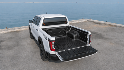 MAXLINER - TOYOTA HILUX 2026+ (NO LOGO)